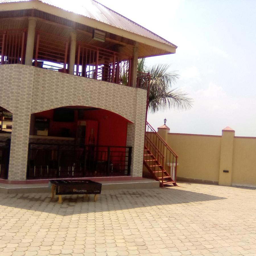 Golden View Hotel Ibanda Exterior foto